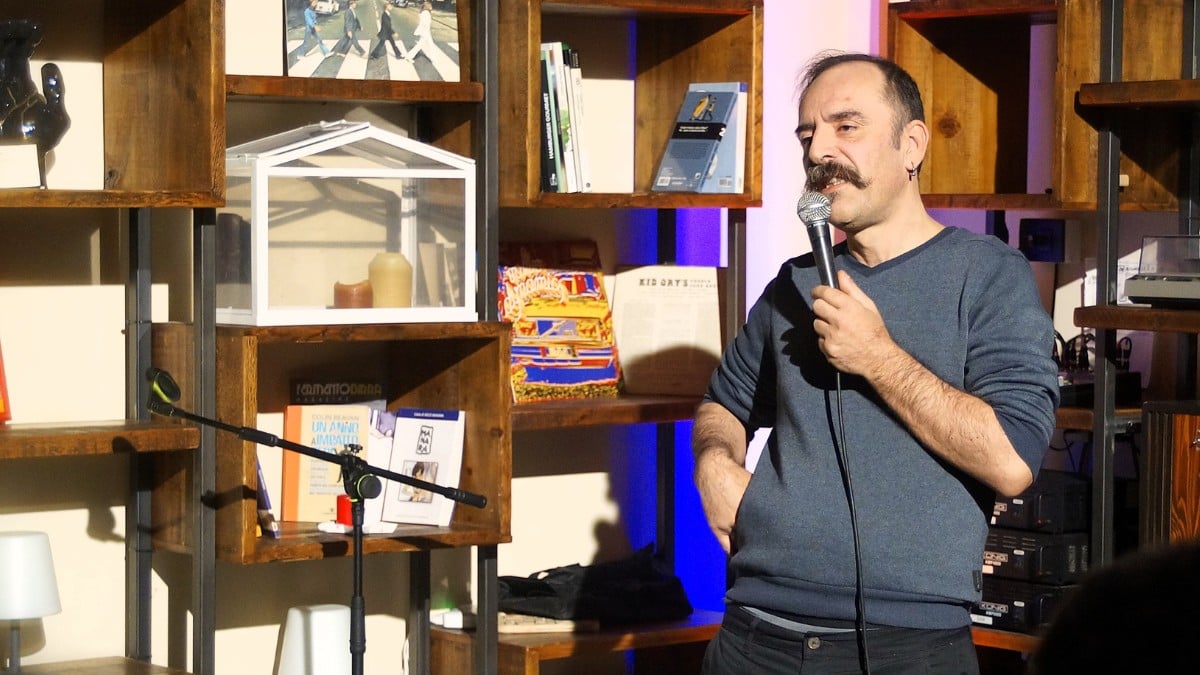 Offendere con stile: Giorgio Magri porta il suo show in Altotevere 6 Offendere con stile: Giorgio Magri porta il suo show in Altotevere - Eventi | TTV.it