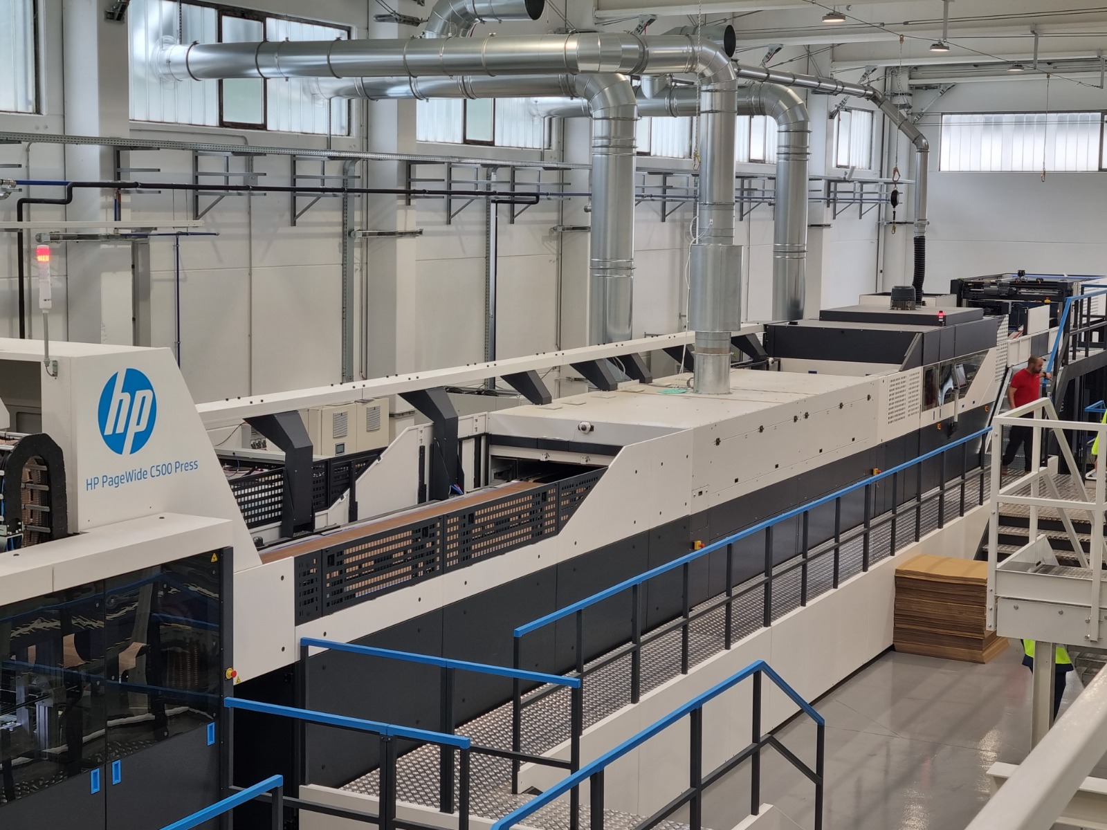 Nasce GRAFICOM: il nuovo polo italiano del POP, packaging e printing, tra innovazione e sostenibilità 4 Nasce GRAFICOM: il nuovo polo italiano del POP, packaging e printing, tra innovazione e sostenibilità - Economia e lavoro | TTV.it