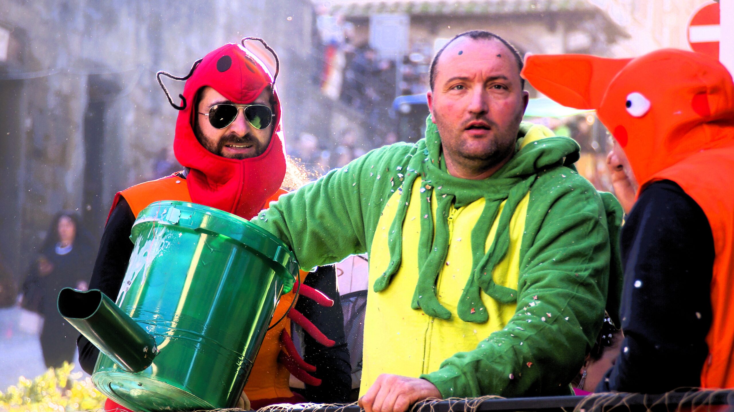 Carnevale di Anghiari: coriandoli e luci aspettando primavera 28 Carnevale di Anghiari: coriandoli e luci aspettando primavera - Attualità | TTV.it