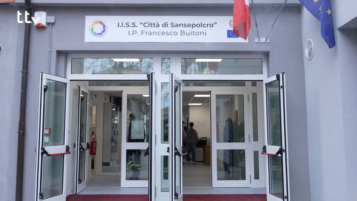 L’IPSIA “Buitoni” torna al Campaccio: conclusi i lavori di riqualificazione 1 L’IPSIA “Buitoni” torna al Campaccio: conclusi i lavori di riqualificazione - Attualità | TTV.it