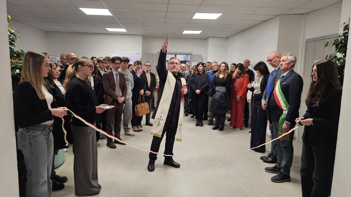 Città di Castello ritrova il Liceo “Plinio”: inaugurata la sede ristrutturata - Attualità | TTV.it