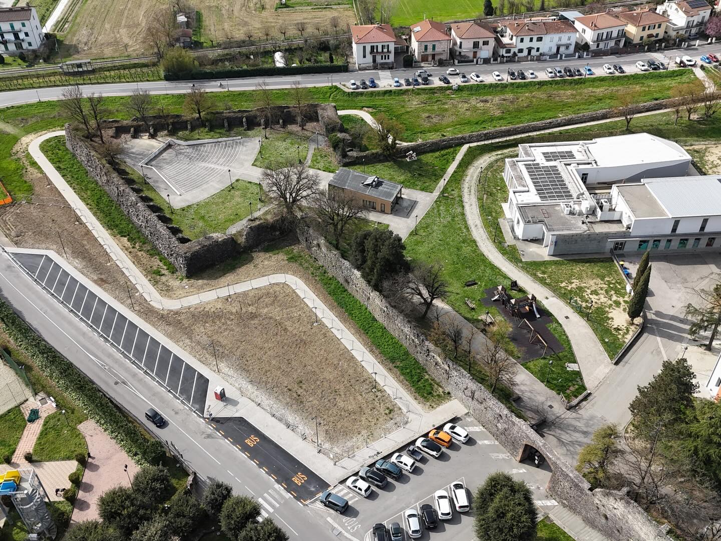 Sansepolcro, aperto il nuovo parcheggio tra via Malatesta e via dei Lorena 3 Sansepolcro, aperto il nuovo parcheggio tra via Malatesta e via dei Lorena - Attualità | TTV.it