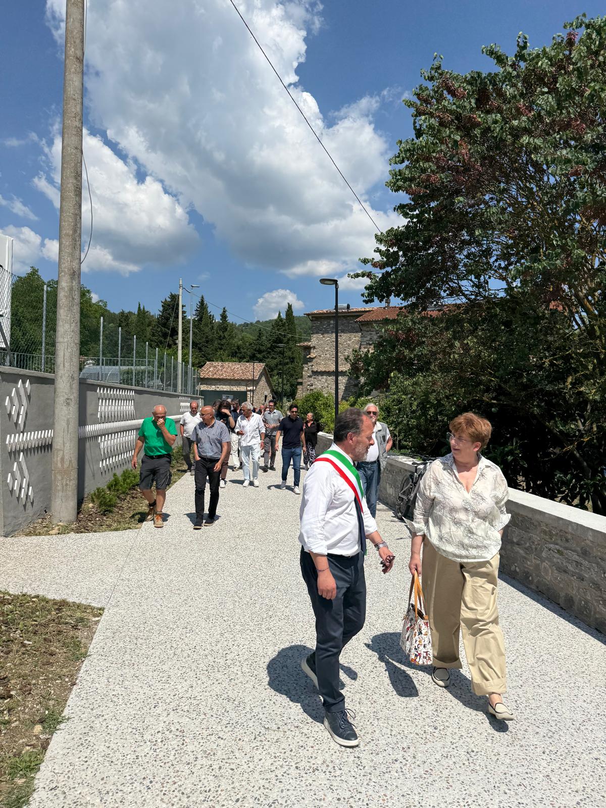 Inaugurato a Pieve Santo Stefano il Largo dei Ricordi lungo il Tevere 6 Inaugurato a Pieve Santo Stefano il Largo dei Ricordi lungo il Tevere - Attualità | TTV.it