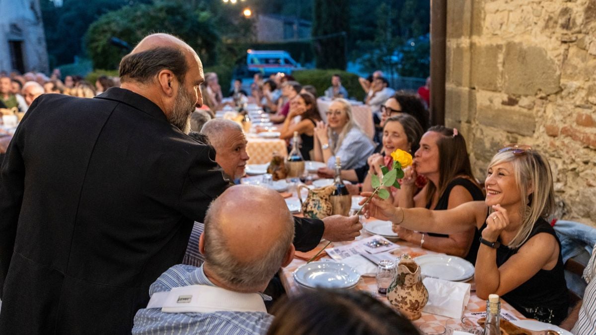 Tovaglia a Quadri, proseguono le repliche de “Il Pesa dell’amore” 2 Tovaglia a Quadri, proseguono le repliche de “Il Pesa dell’amore” - Cultura, Eventi | TTV.it