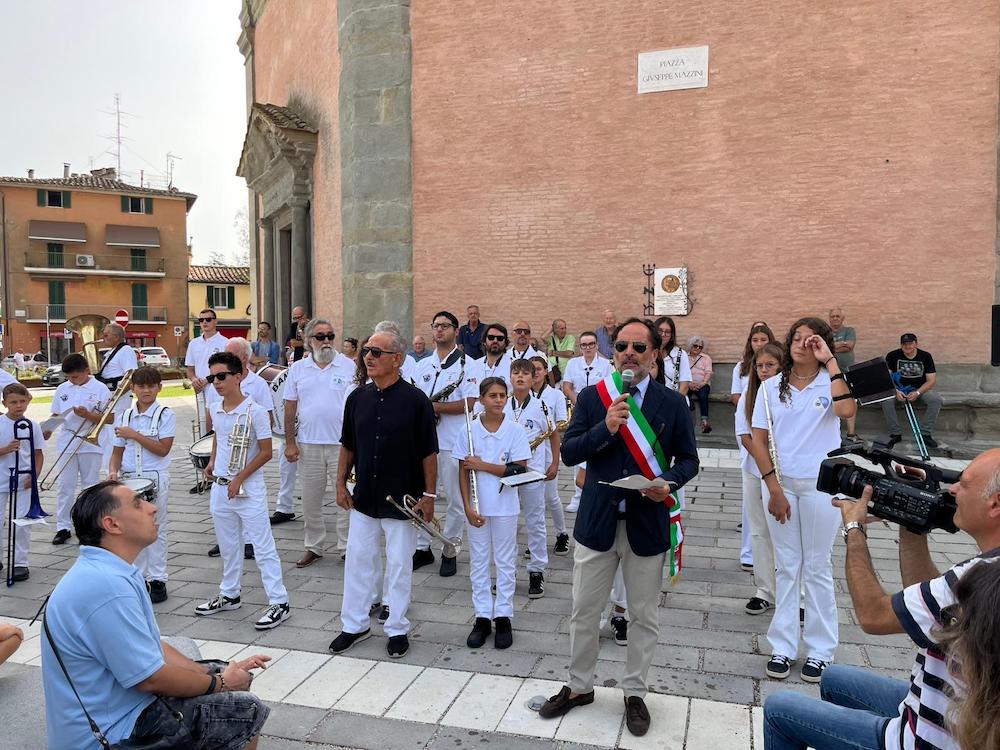 Umbertide ritrova Piazza Mazzini: conclusa la riqualificazione del centro 10 Umbertide ritrova Piazza Mazzini: conclusa la riqualificazione del centro - Attualità | TTV.it