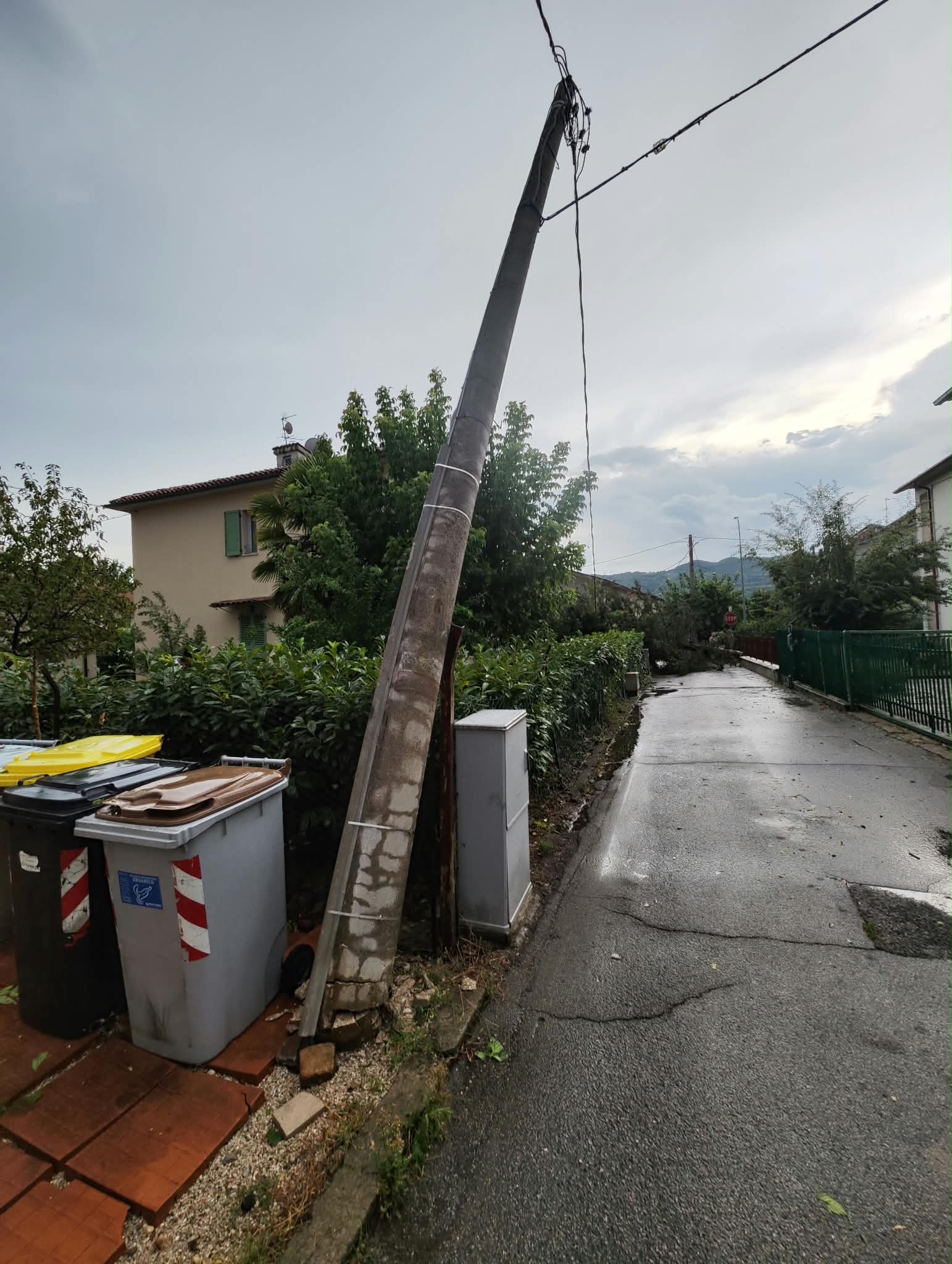 Nubifragio su Città di Castello, allagamenti e danni in diverse zone 5 Nubifragio su Città di Castello, allagamenti e danni in diverse zone - Cronaca | TTV.it